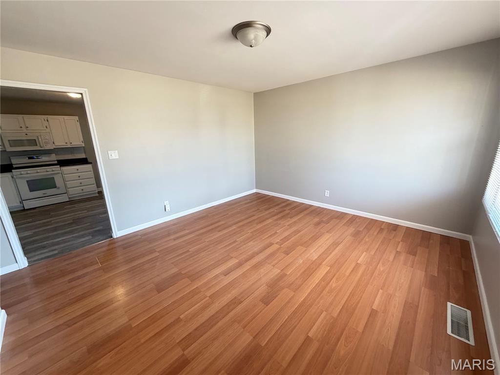 Foxrun 3 - Residential