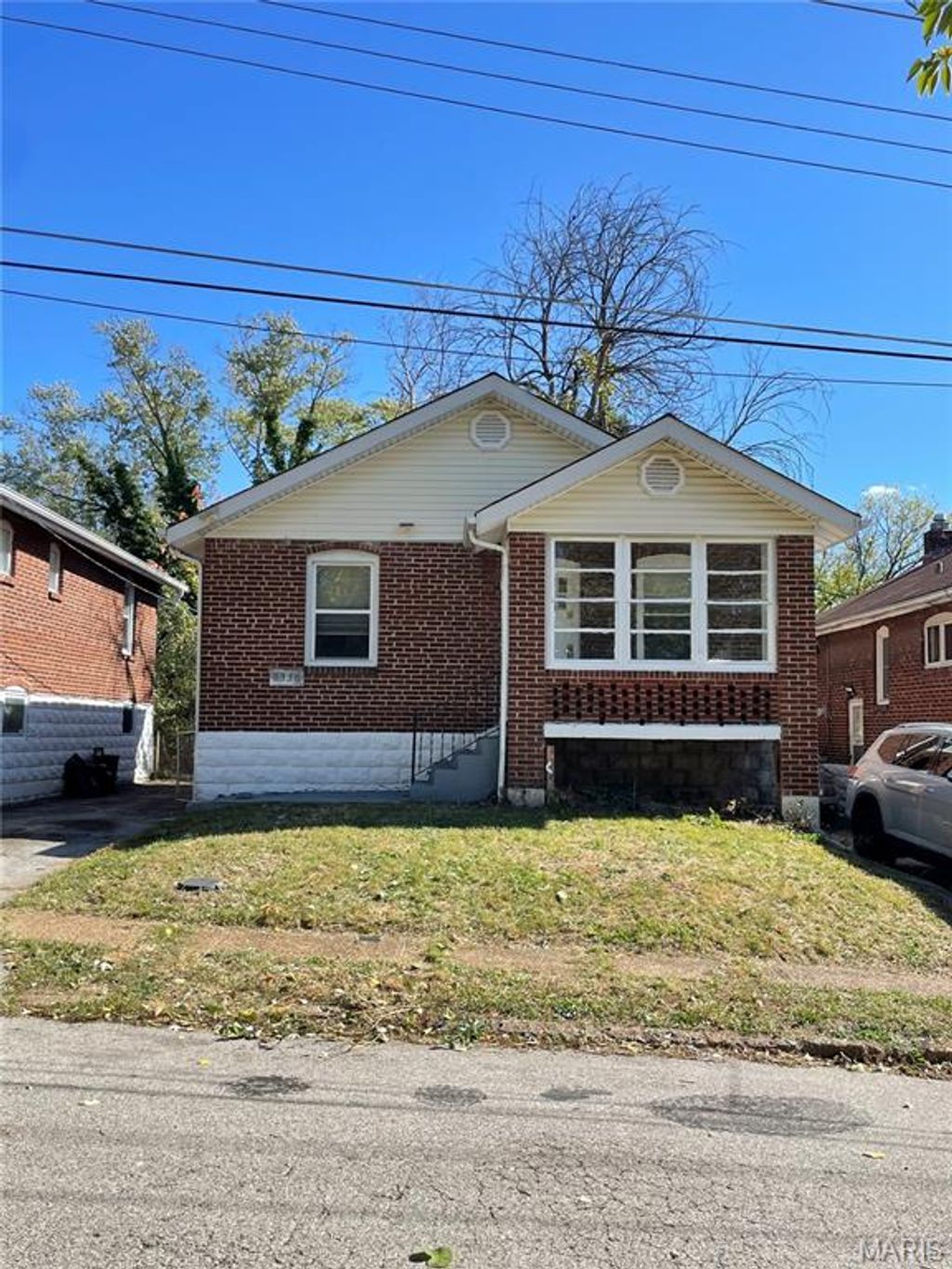 Photo of 8336 College Avenue, Jennings, MO 63136 (MLS # 25073186)