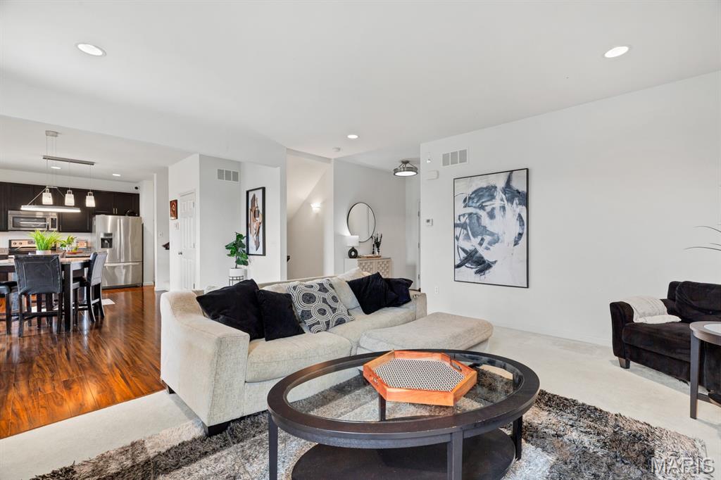 Vlgs Of Provence #1 - Residential