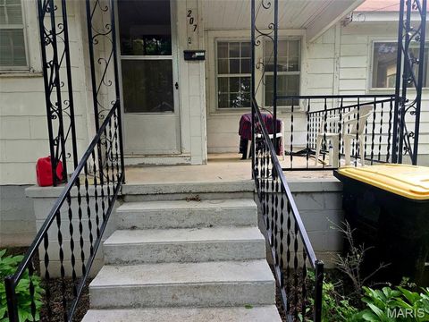 Tiny photo for 207 Morgan, Doniphan, MO 63935 (MLS # 26031271)