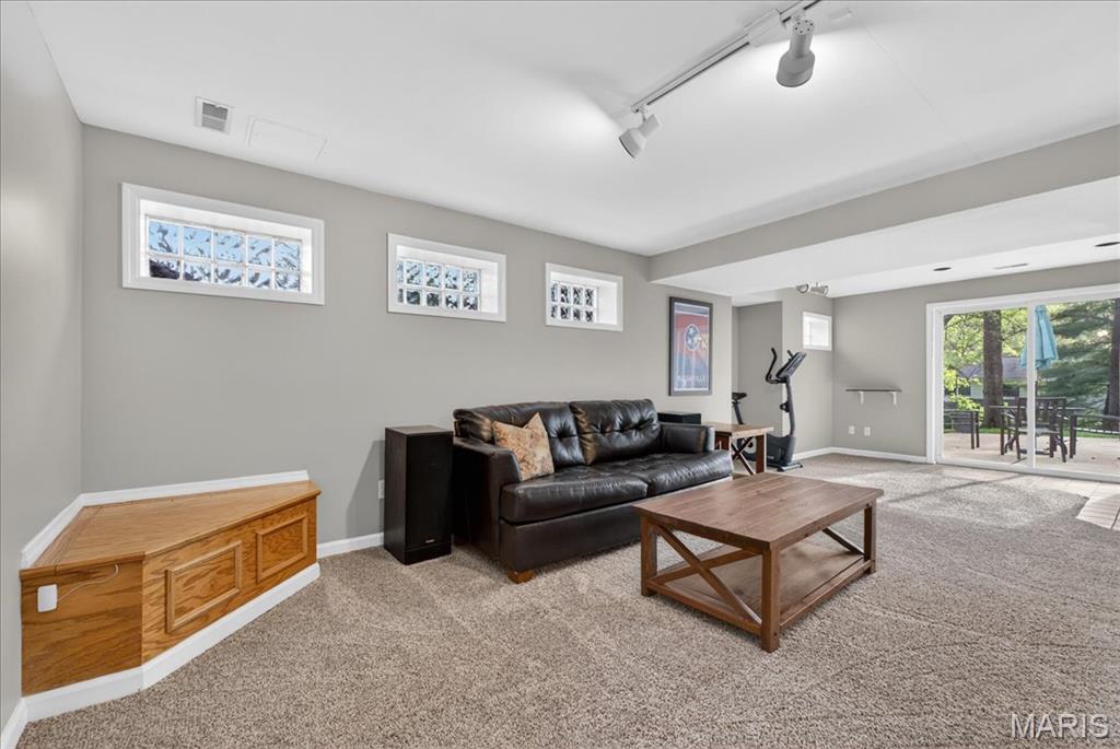 Sunnybrook Farm 1 - Residential