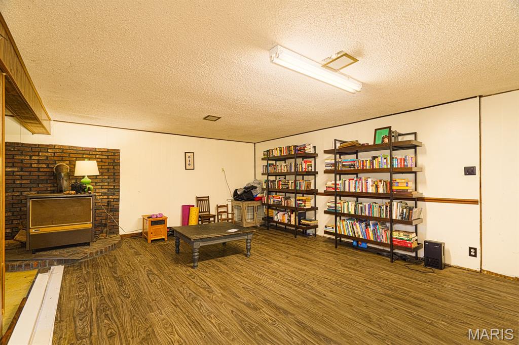 Meramec Woods - Residential