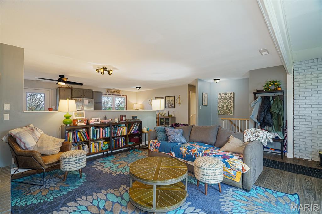 Meramec Woods - Residential