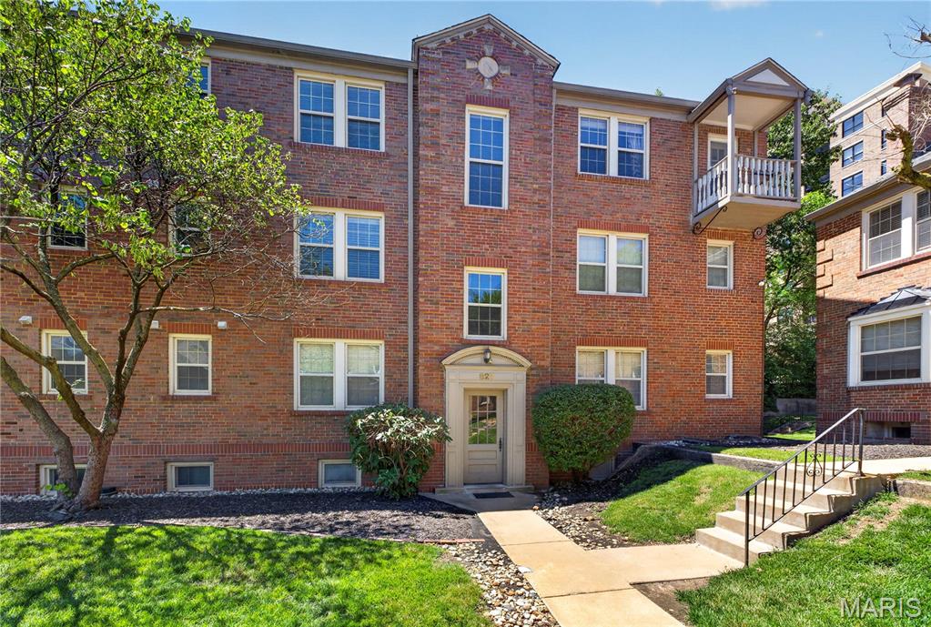 827 Westwood Drive 2E