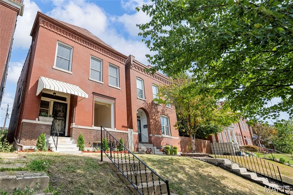 Photo of 4541 Wichita Avenue, St Louis, MO 63110 (MLS # 25072988)