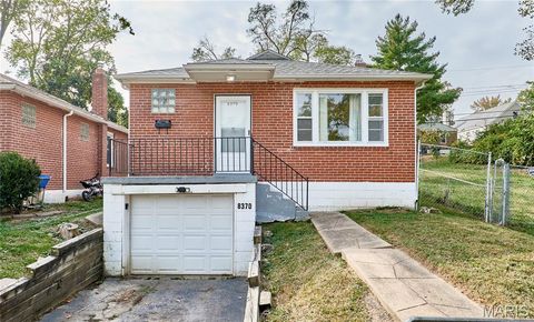 8370 Orchard Avenue University City MO 63132