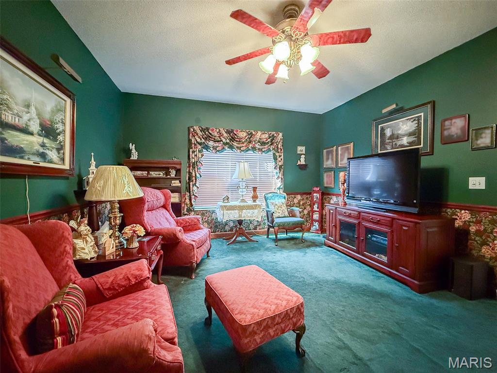 1026 Thornbury Place