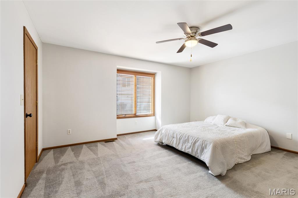 Sherman Meadows Twnhms #3A - Residential