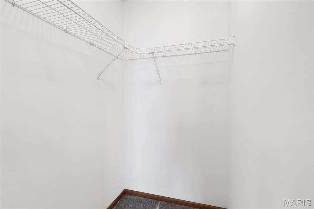 Sherman Meadows Twnhms #3A - Residential