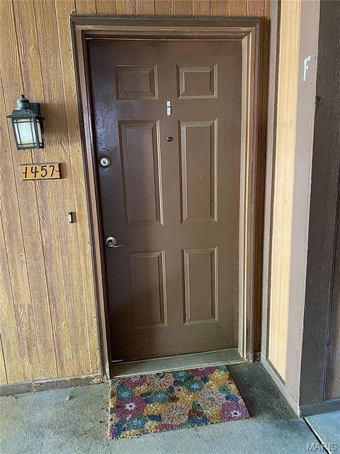 Photo of 1457 Summergate Parkway #F, St Peters, MO 63303 (MLS # 26031384)