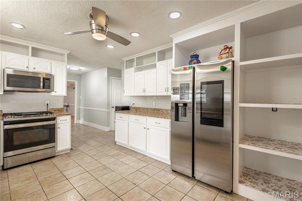 Saddle Ridge - Residential