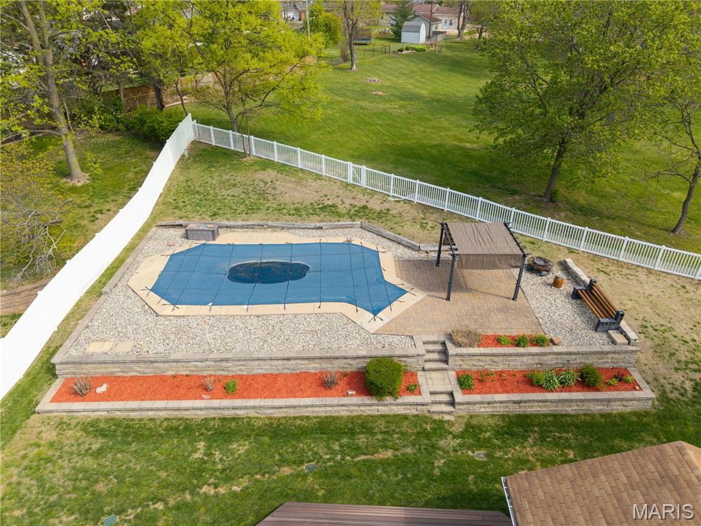 Saddle Ridge - Residential