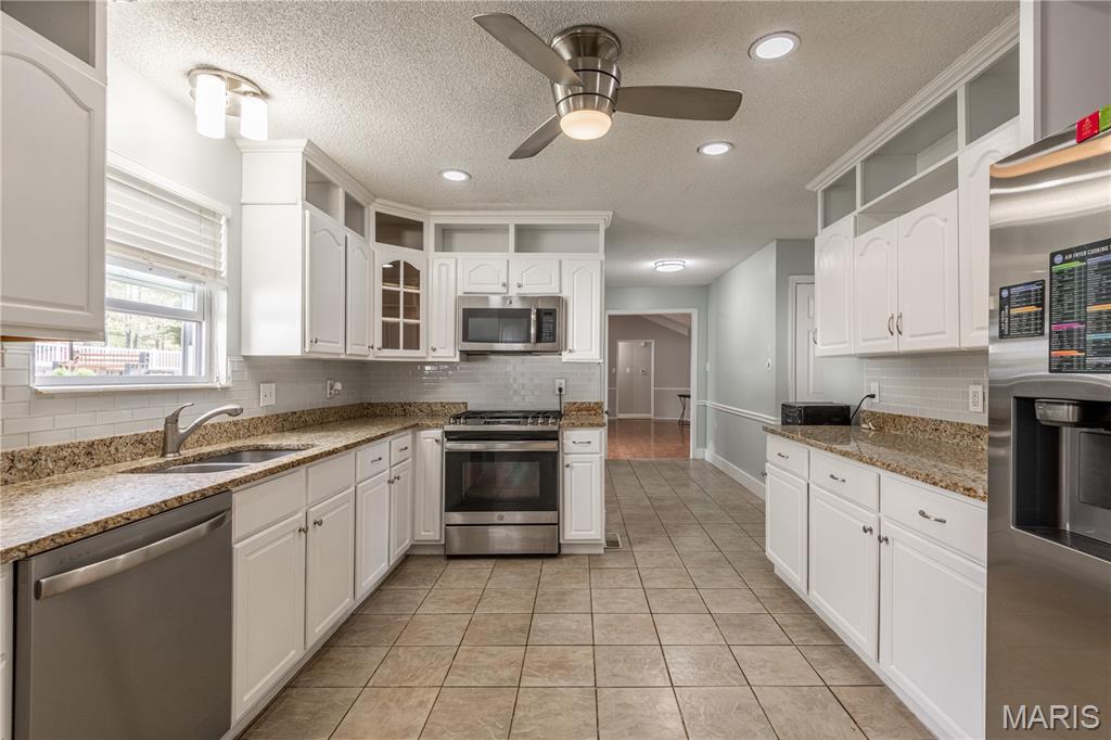 Saddle Ridge - Residential