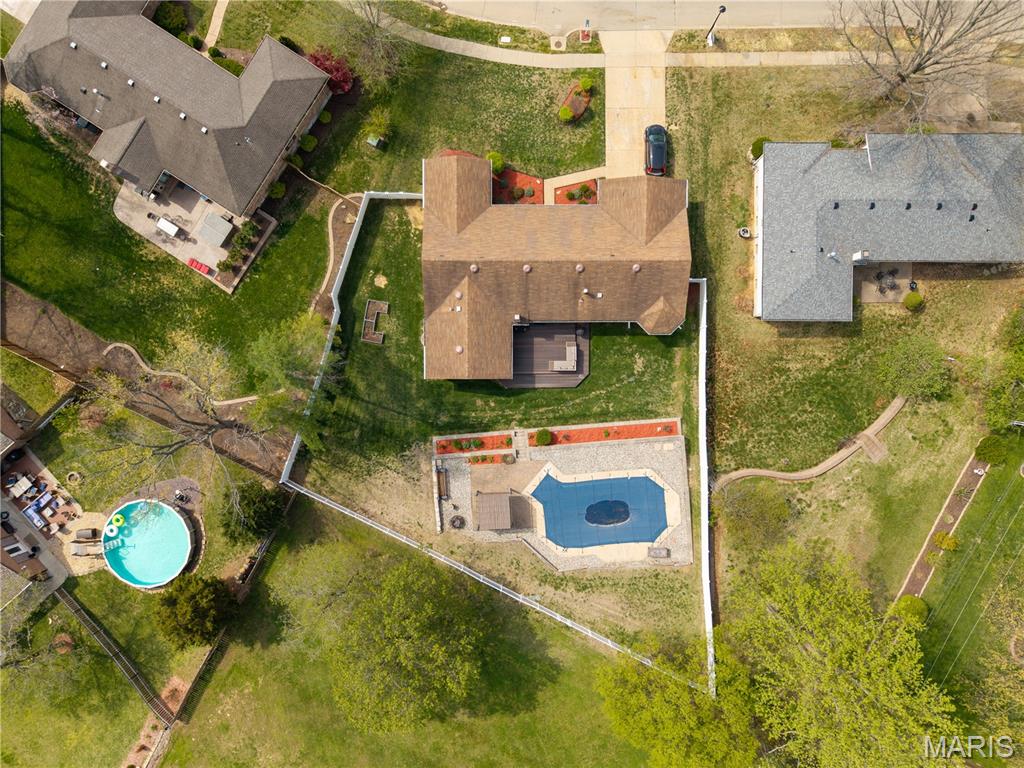 Saddle Ridge - Residential