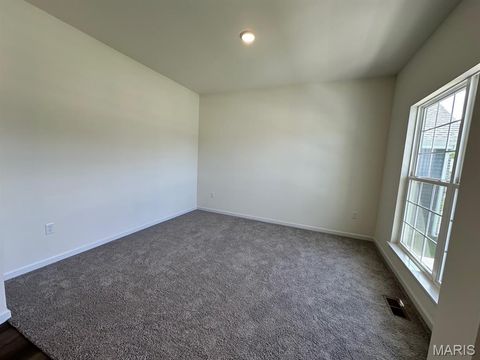 Tiny photo for 927 Little Fieldstone Court, Wentzville, MO 63385 (MLS # 26030743)