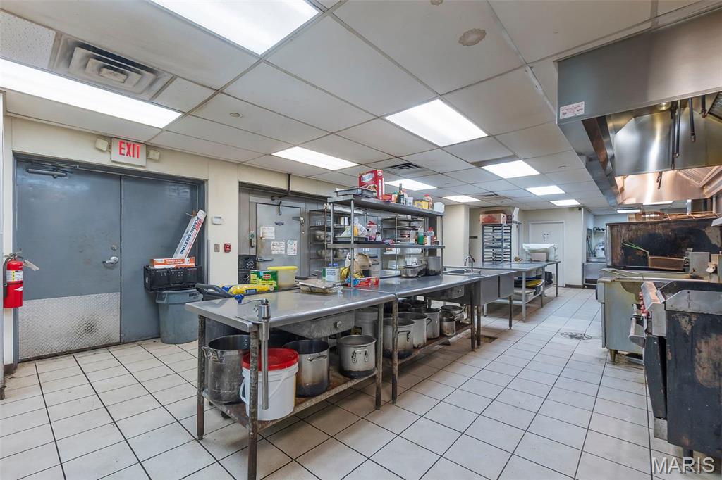 Barton - Commercial Sale