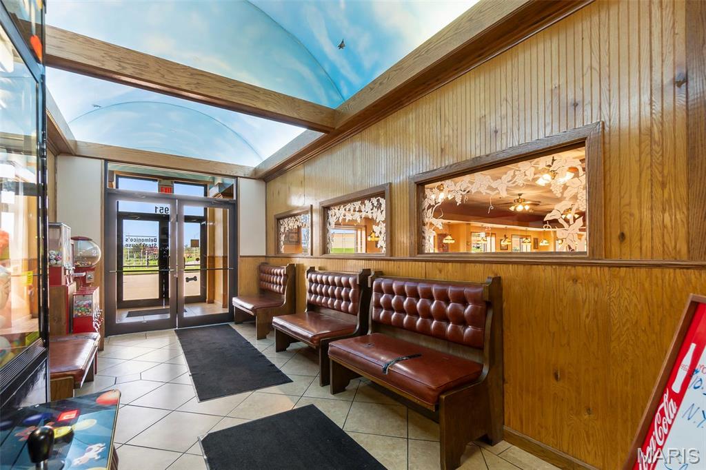 Barton - Commercial Sale