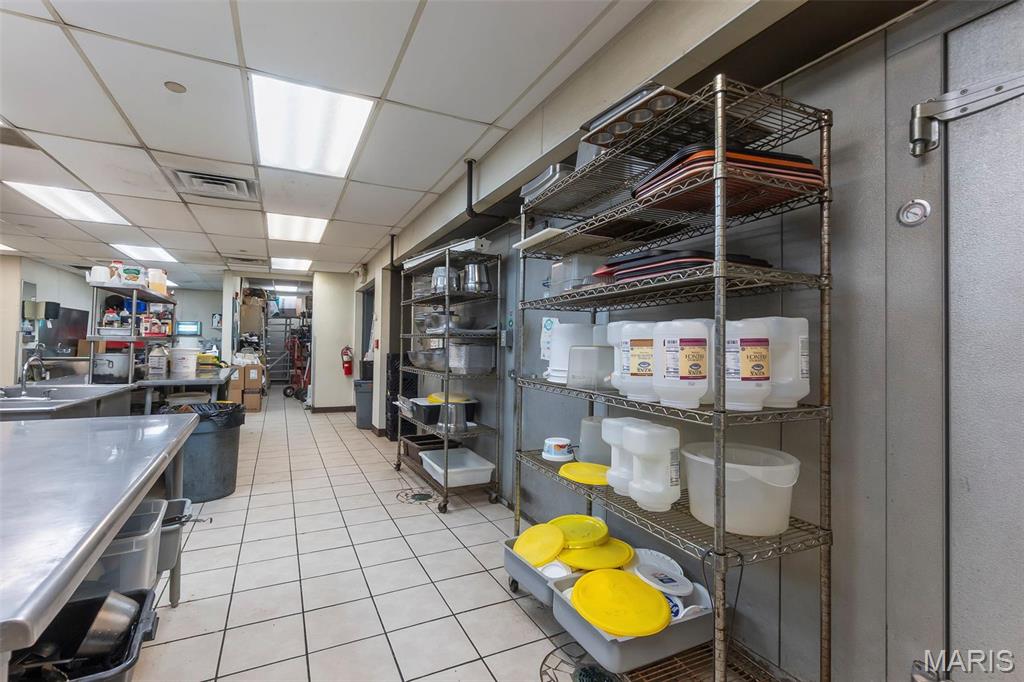 Barton - Commercial Sale