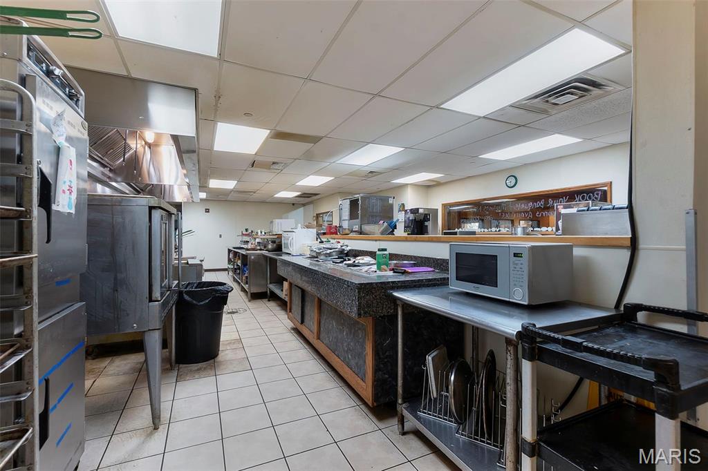 Barton - Commercial Sale