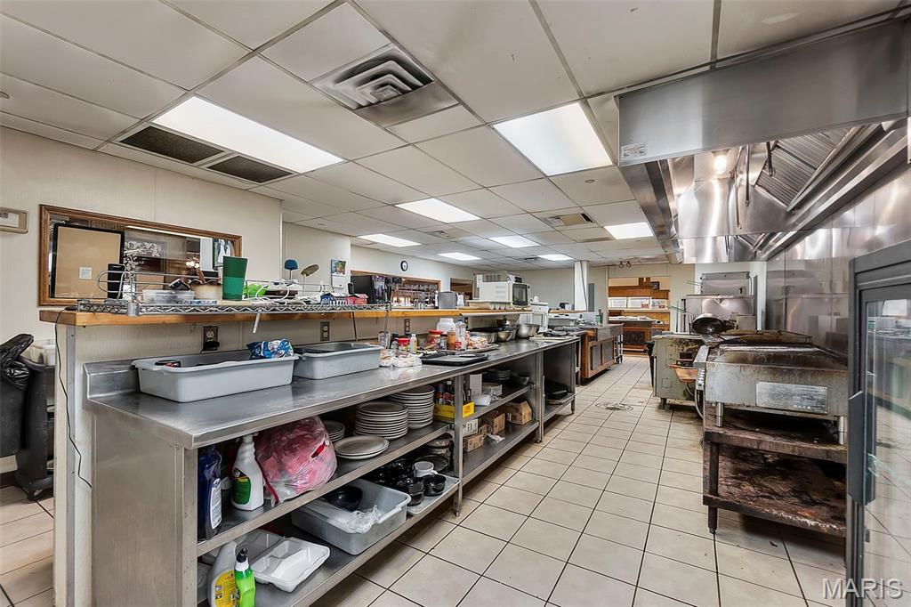 Barton - Commercial Sale