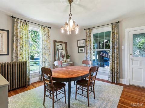 Tiny photo for 411 N Columbus Street, Pacific, MO 63069 (MLS # 26030086)