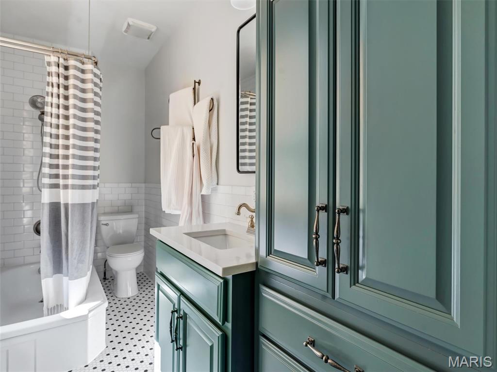 Blumenthals - Residential