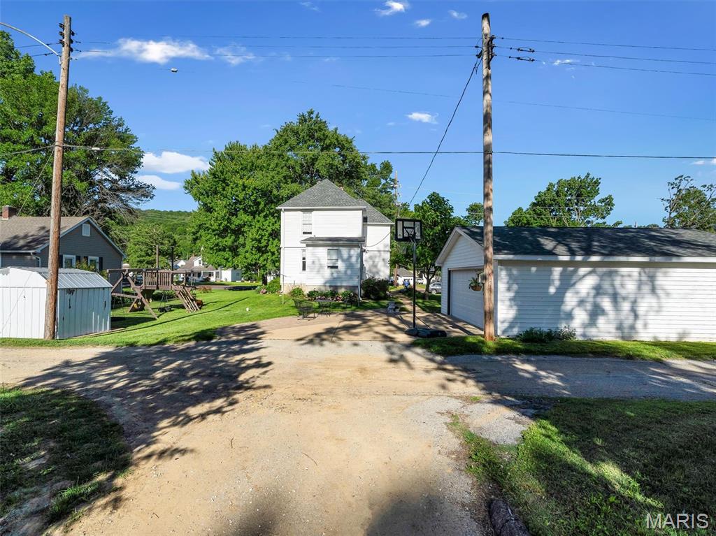 Blumenthals - Residential