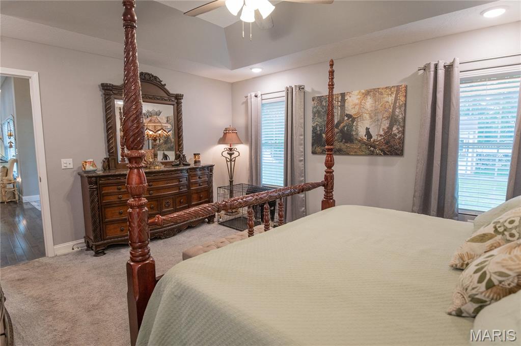 Country Oaks Estate - Residential