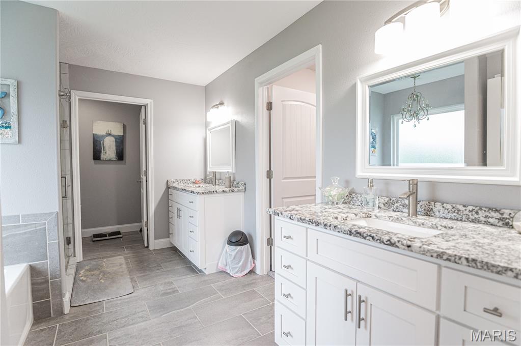 Country Oaks Estate - Residential