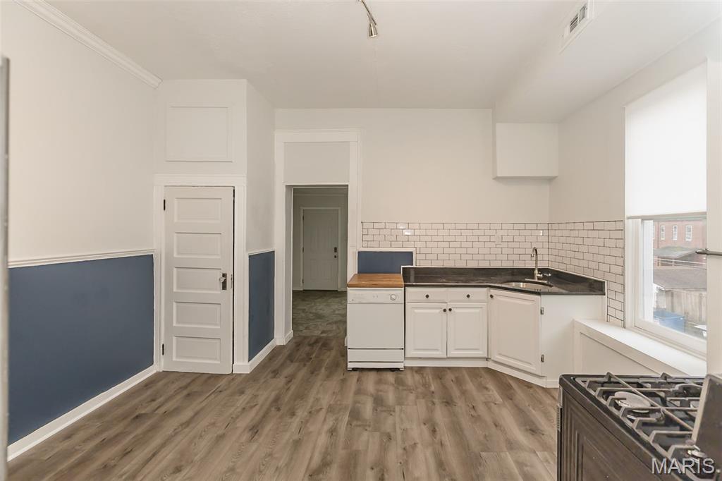 St Louis Commons Add - Residential Income