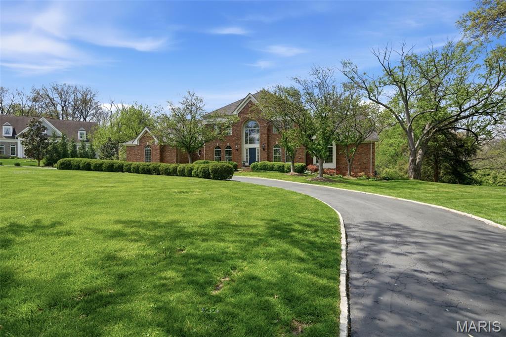 32 Huntleigh Downs Road