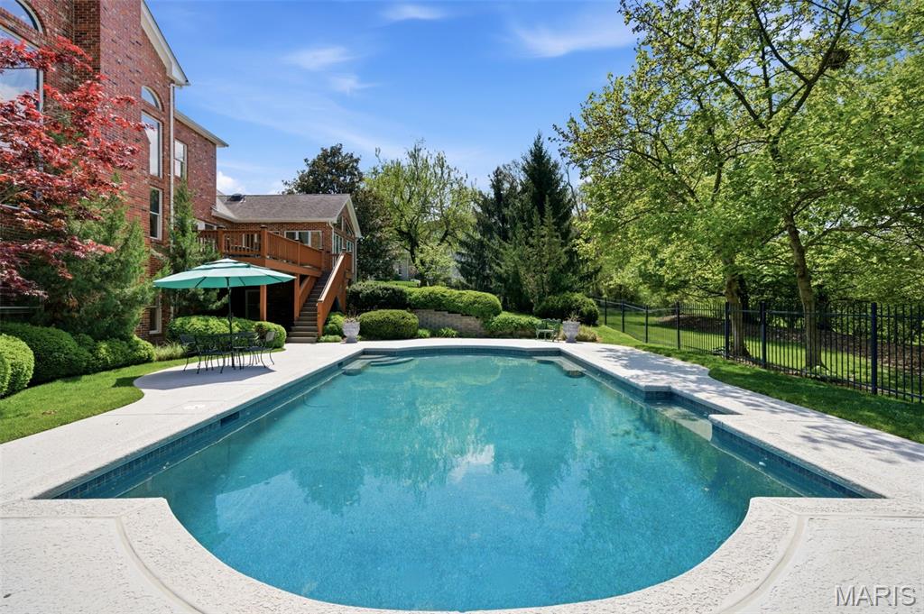 Huntleigh Downs Amd - Residential