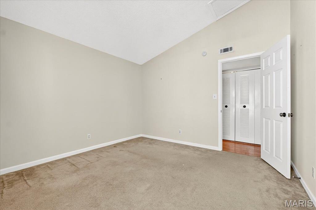 Wildwood, Missouri 63040, United States, 2 Bedrooms Bedrooms, ,2 BathroomsBathrooms,Residential,Active,239288