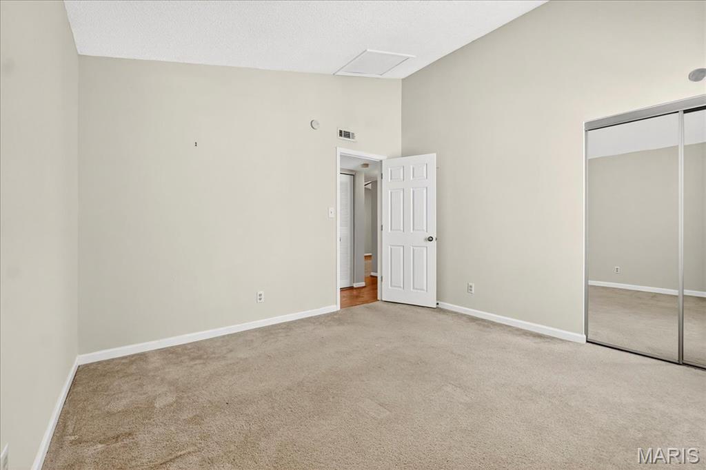 Wildwood, Missouri 63040, United States, 2 Bedrooms Bedrooms, ,2 BathroomsBathrooms,Residential,Active,239288