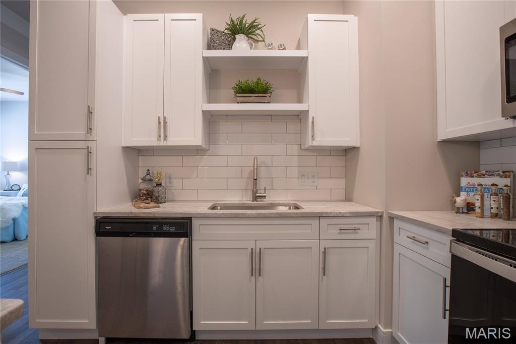 The Elle on Lockwood - Residential Lease