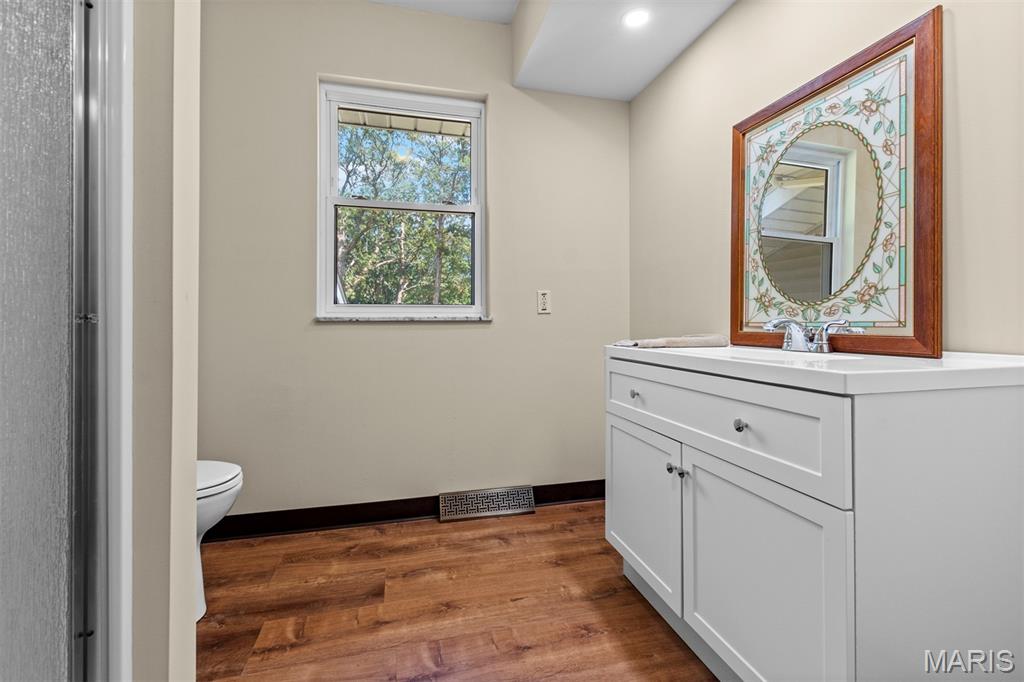 House Springs, Missouri 63051, United States, 3 Bedrooms Bedrooms, ,2 BathroomsBathrooms,Residential,Coming Soon,167318