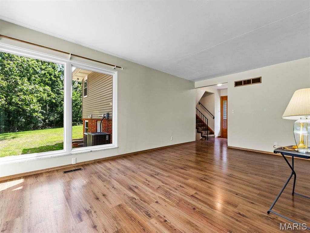 House Springs, Missouri 63051, United States, 3 Bedrooms Bedrooms, ,2 BathroomsBathrooms,Residential,Coming Soon,167318