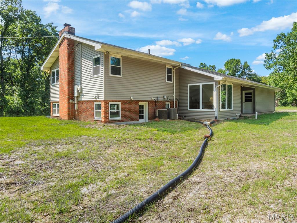 House Springs, Missouri 63051, United States, 3 Bedrooms Bedrooms, ,2 BathroomsBathrooms,Residential,Coming Soon,167318