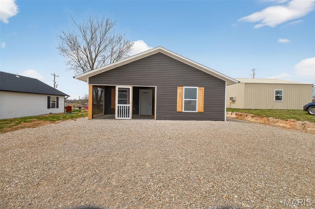 Photo of 103 S Main Street, Conway, MO 65632 (MLS # 26019710)