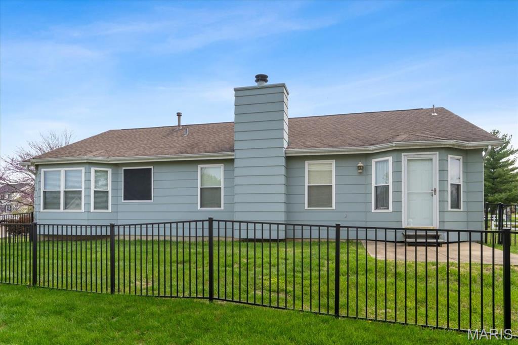 Florissant, Missouri 63034, United States, 3 Bedrooms Bedrooms, ,2 BathroomsBathrooms,Residential,Active,109378