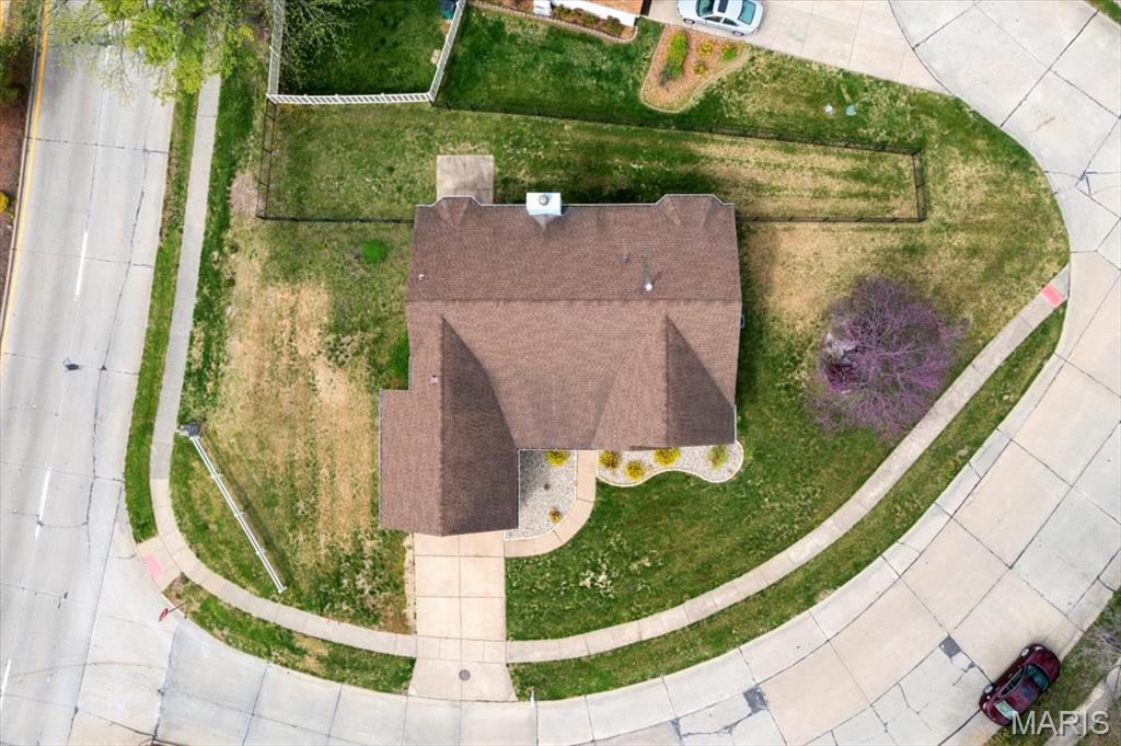 Florissant, Missouri 63034, United States, 3 Bedrooms Bedrooms, ,2 BathroomsBathrooms,Residential,Active,109378