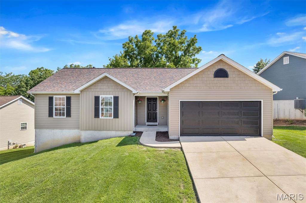 2324 Garden Lane