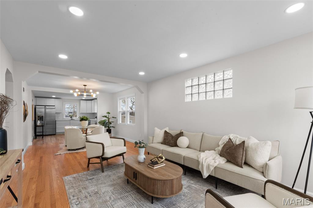 Brownlees City Bl 4751-E - Residential