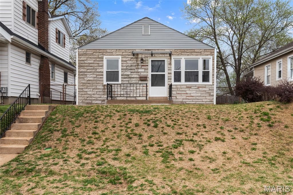 Photo of 3355 Sublette Avenue, St Louis, MO 63139 (MLS # 26019558)