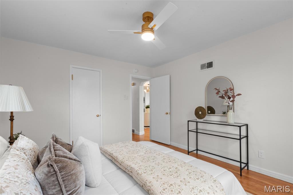 Brownlees City Bl 4751-E - Residential