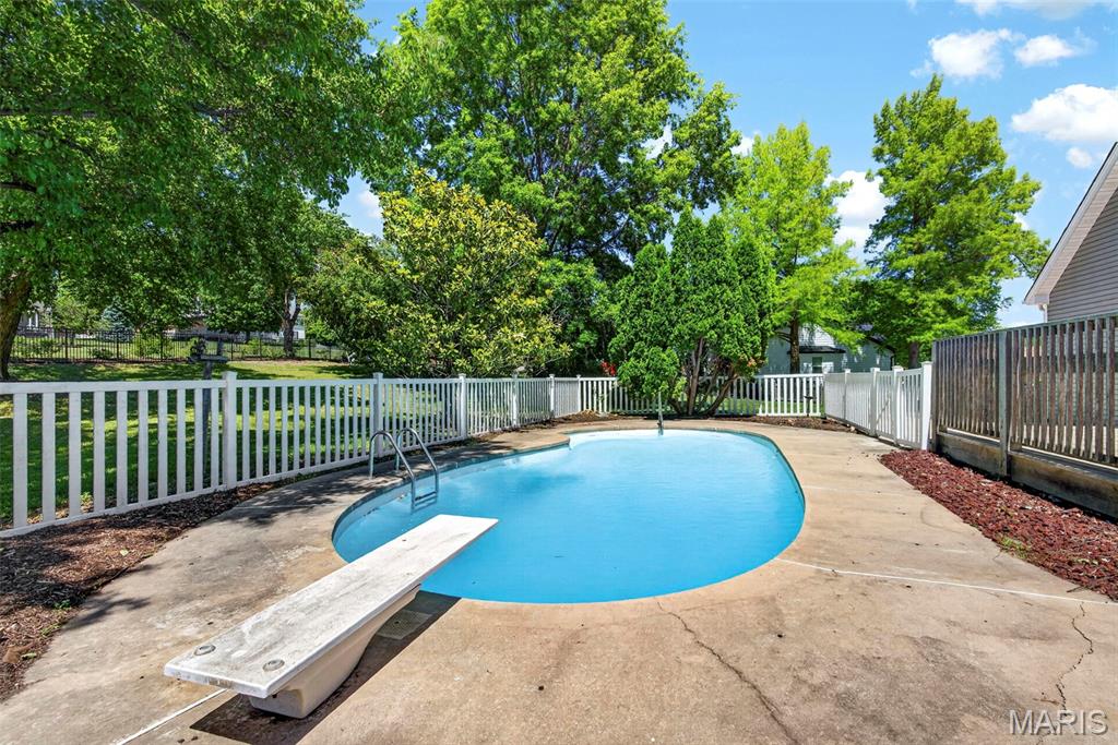 Windsor Place #1 - Residential