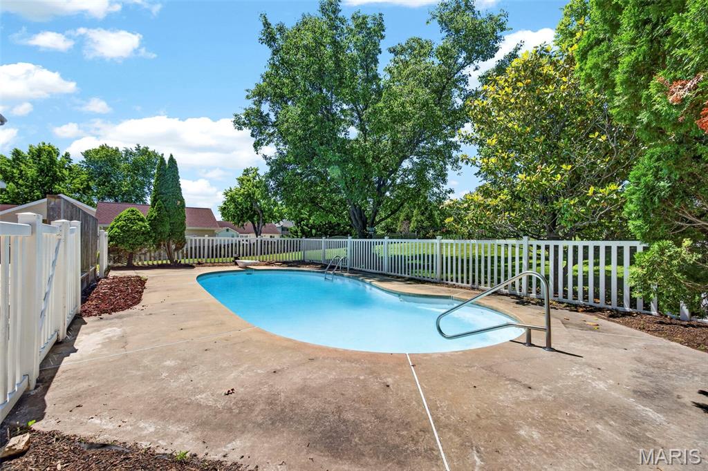 Windsor Place #1 - Residential