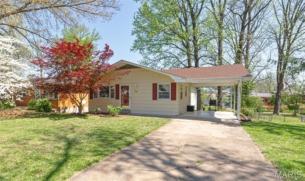 Photo of 844 Rodney Vista Boulevard, Cape Girardeau, MO 63701 (MLS # 26021571)