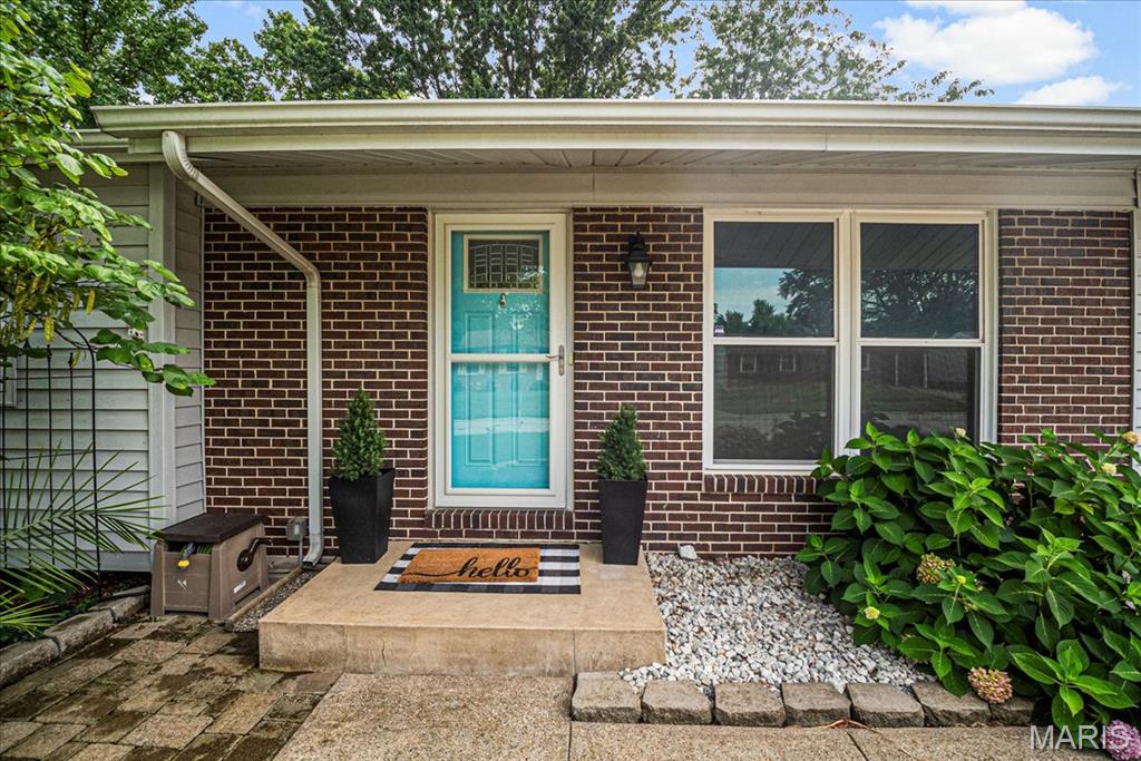 St Charles, Missouri 63301, United States, 3 Bedrooms Bedrooms, ,2 BathroomsBathrooms,Residential,Pending,180879