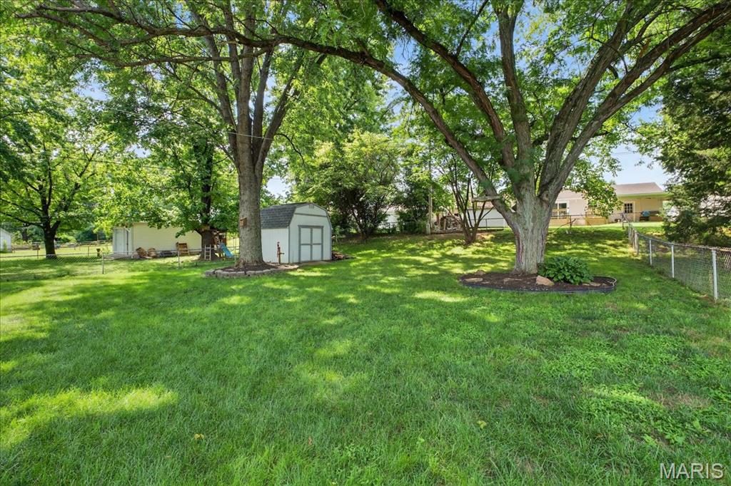 St Charles, Missouri 63301, United States, 3 Bedrooms Bedrooms, ,2 BathroomsBathrooms,Residential,Pending,180879